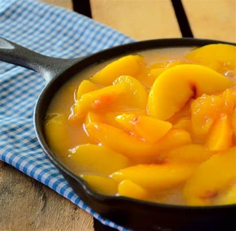 Quick and Easy Peach Pie Filling - Cooking With Libby
