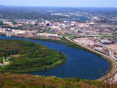 Chattanooga Tennessee And Tennessee River A View Of Downtown Flickr