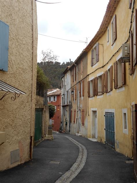 L'Esprit Vagabond En randonnée à SimianeCollongue