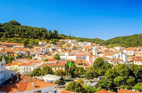 Um local onde encontrará o perfeito equilíbrio entre o luxo de um hotel de cinco estrelas e os recursos que a natureza nos dá. Monchique: The #1 Guide to The Greenest Town of the ...