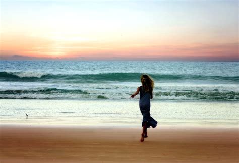 Free Picture Girl Running Beach