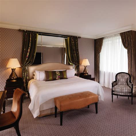 Deluxe King Room At The Dorchester Dorchester Collection