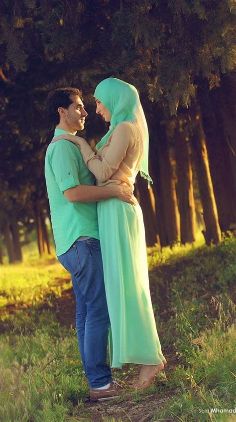 150 Most Romantic And Cute Muslim Couples Pictures Collection