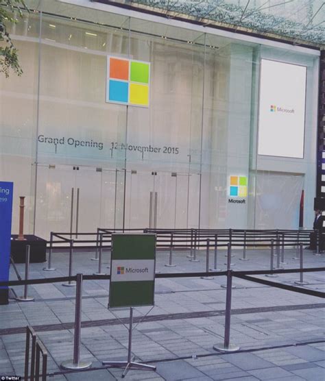 Microsofts Flagship Store Launches In Sydney As Fans Flock For The