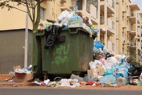 Empresas De Limpeza Começam Hoje A Recolher O Lixo Em Luanda Angola24horas Portal De
