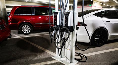 Ev Charging Kicks Off Its Own Industry Trade Show Transport Topics