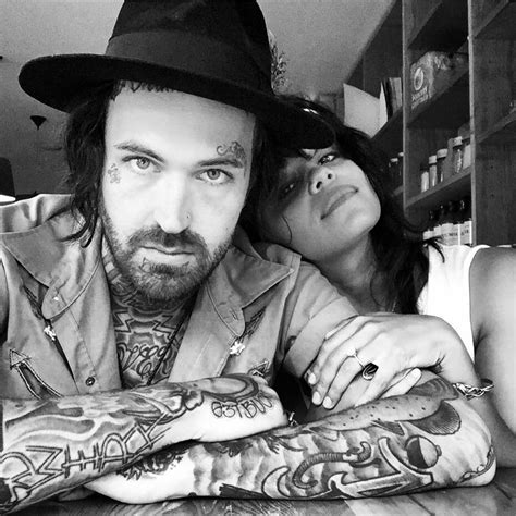 Yelawolf And Fefe Dobson Engaged