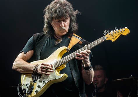 Deep Purple Guitarist Blackmores Night To Penns Peak The Current