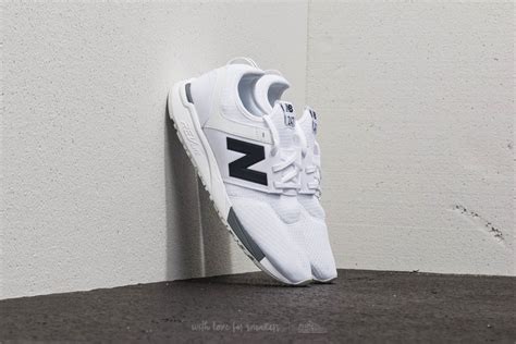 New Balance 247