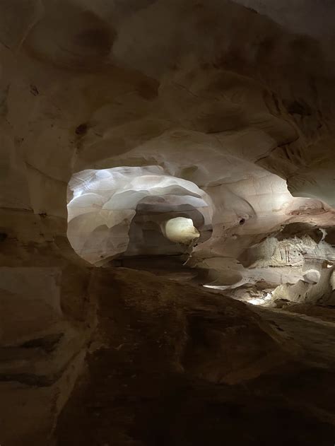 Day Trip Guide To Longhorn Cavern State Park Texas Explore Caves In