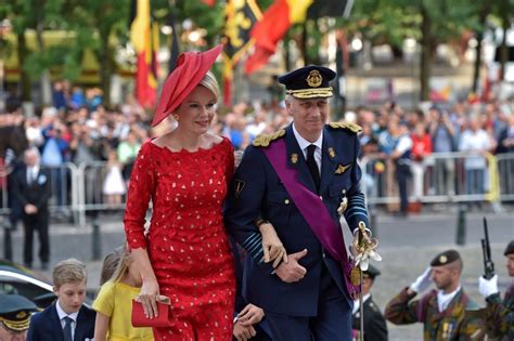 La famille royale belge défile pour la fête nationale Famille royale