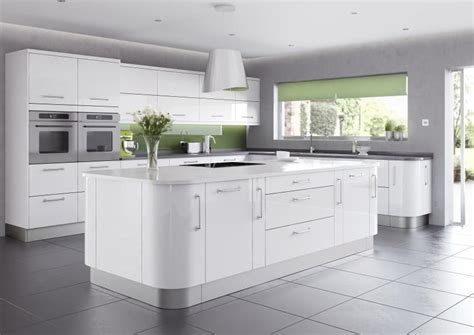 Pin by Nick Malpeli on Kitchen | Kitchen design trends, Kitchen