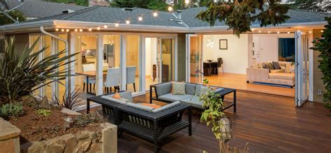 Links to the best patio heaters we listed in this patio heater review video:1. Winter under the Stars: Our Best Electric Patio Heaters