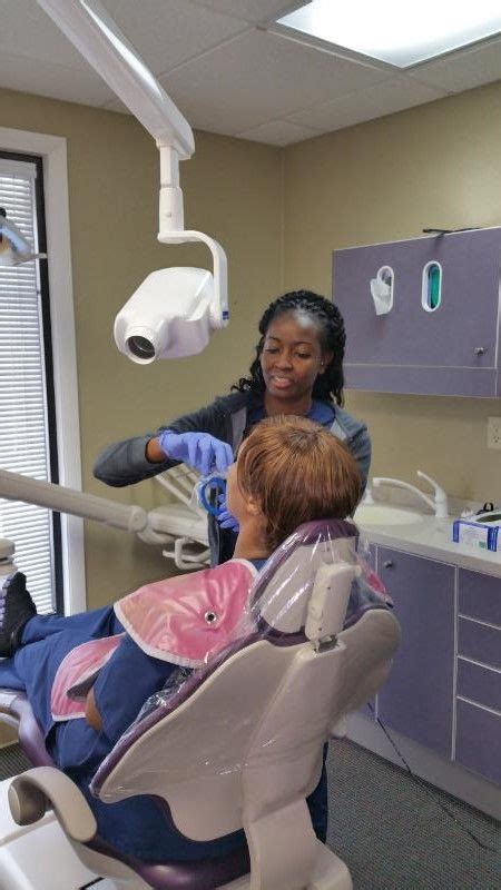 Dental Assisting Chairside Savannah Chat Dental Vr Goggle
