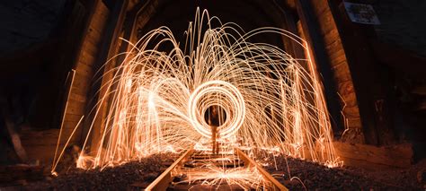 How To Capture Exciting Light Trail Photographs Photography News