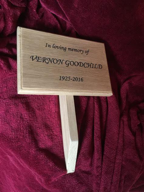 Natural Oak Memorial Funeral Grave Marker And Stake Personalised 1st 4