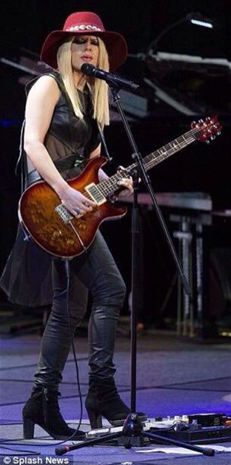 Orianthi Panagaris Best Guitarist Female Guitarist Female Musicians