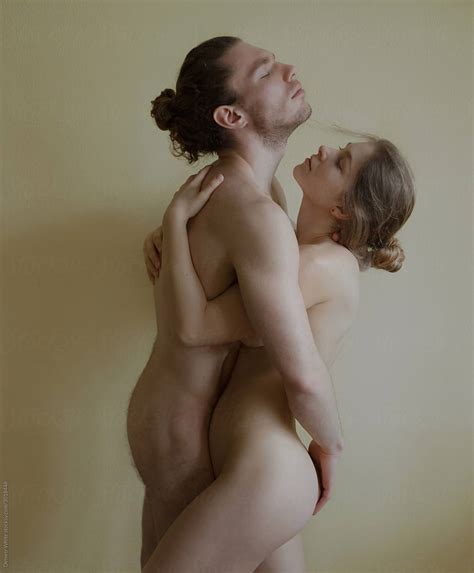Nude Couple Hugging Telegraph