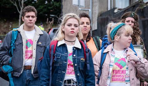 And the creation of the show has already begun, and season 2 will release on 7 may 2021. Derry Girls Cast Set For The Late Late Show Ahead Of ...