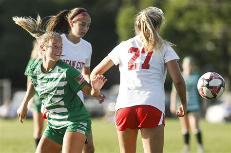 Offensive Defensive Players Of The Week In All 15 Girls Soccer
