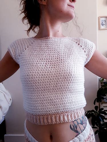 Ravelry Meadowsweet Lounge Top Pattern By Sophie Stanley
