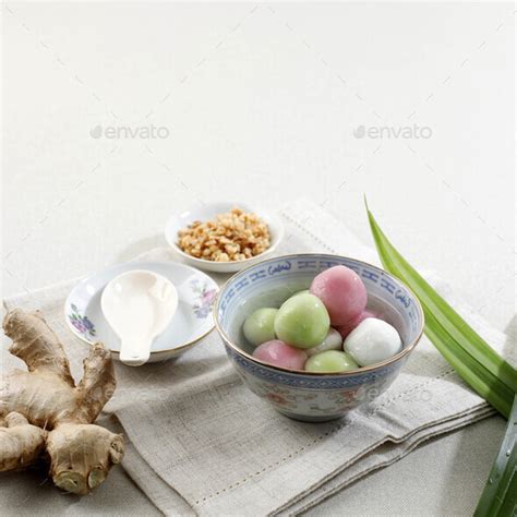 Tang Yuan Wedang Ronde Chinese Glutinous Rice Dumpling Balls With