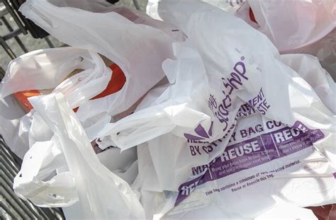 Connecticut Shoppers Must Pay Plastic Bag Tax Best States Us News