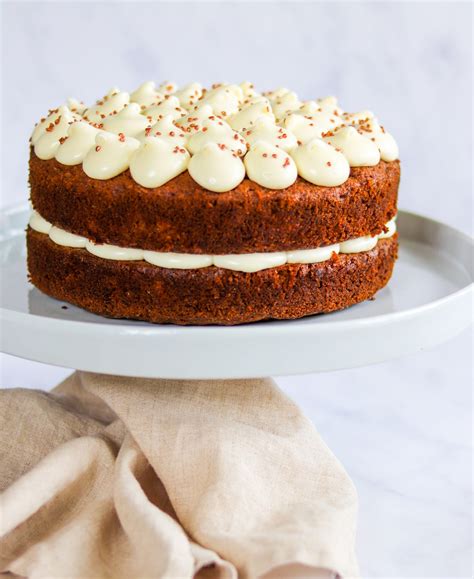 Carrot Cake With Cream Cheese Frosting Curly S Cooking