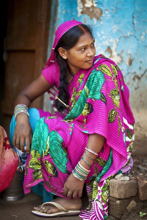 Colorful lady - India | Women of india, India beauty, India beauty women