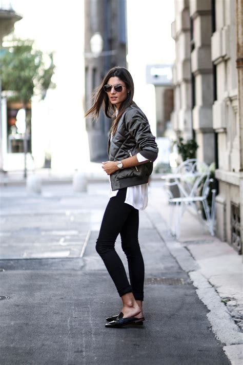 What To Wear With Black Jeans 27 Outfits To Try Now Stylecaster