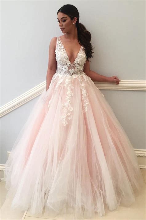 Lace Applique Pale Pink Ball Gown Long V Neck Tulle Evening Prom Dress