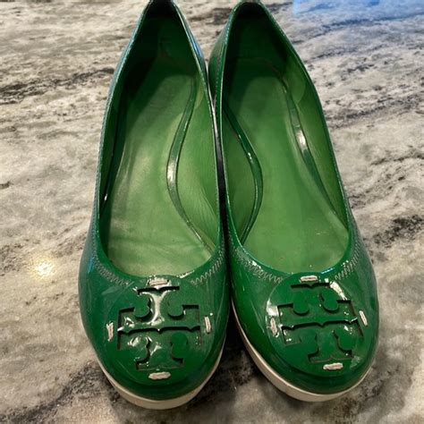 Tory Burch Shoes Tori Burch Green Patent Wedges Size Poshmark