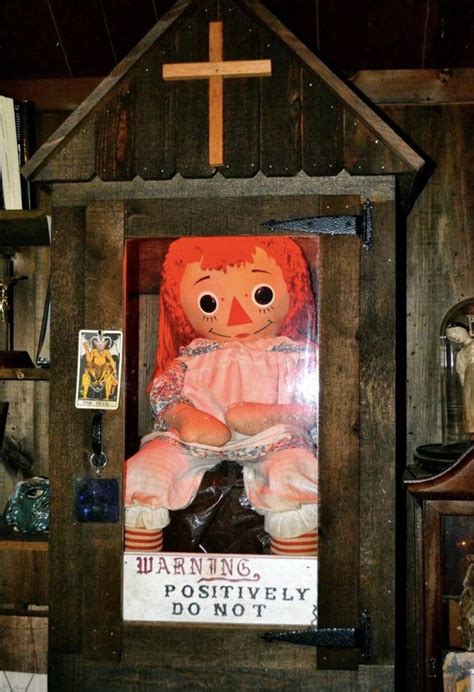 Haunted Annabelle Doll Escapes Glass Cage At Warrens Occult Museum Viral Claims Truth Revealed