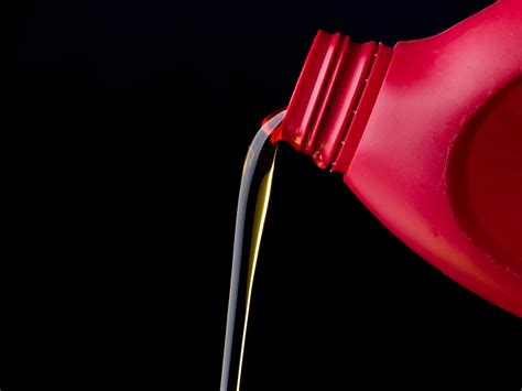 Choosing The Right Hydraulic Oil