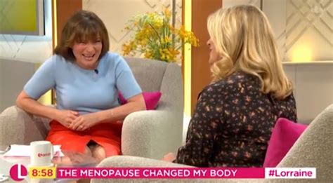 Lorraine Viewers Embarrassed As Presenter Flashes Her Knickers On Today S Show Entertainment Daily