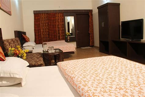 Hotel Travellers Paradise Nainital Desde 21954 India Opiniones Y