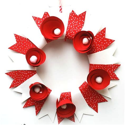 25 Winter Wreath Crafts For Kids Wreath Crafts Christmas Wreath