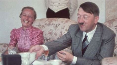 Una mujer dice que trabajó para Hitler y su esposa en Villa la Angostura