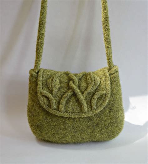 leaf and vine felted purse pattern by cindy pilon felt purse purse patterns purses