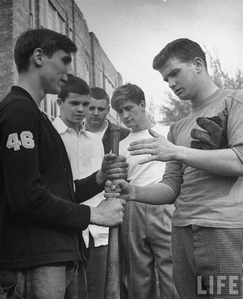 Portraits of American Teenage Boys of the 1940s ~ vintage ...