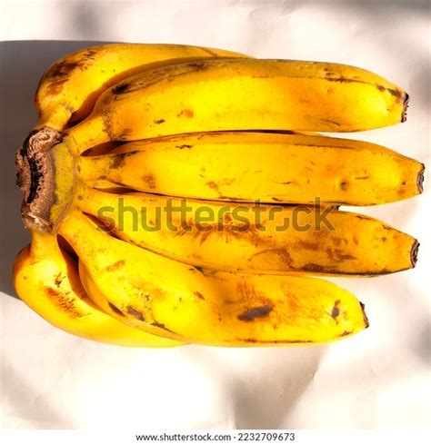 Banana Bunch Fresh Yellow Banana Pic Stock Photo 2232709673 Shutterstock