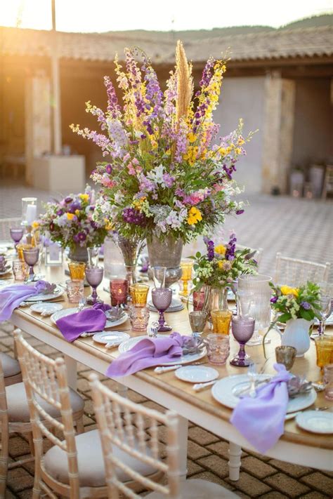 Knowledge is knowing that a tomato is a fruit, but wisdom is knowing not to put it in a fruit salad. Shades of Purple Wedding Themes That Looks Luxury and Romantic