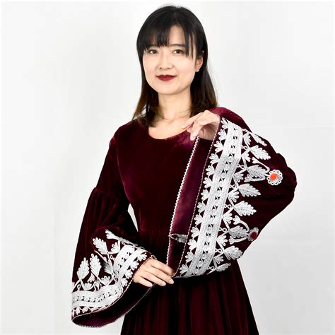 Hand Made Embroidered Hazaragi Dress Bazarak
