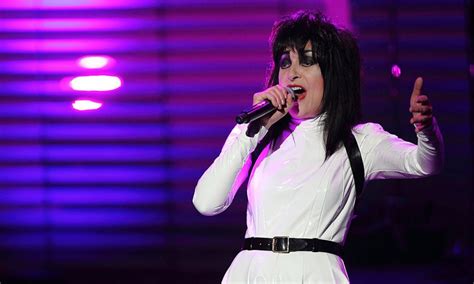 Siouxsie Sioux Announces First Live Show In A Decade