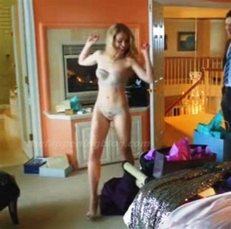 Amanda Schull Topless Sexy Photos The Sex Scene Hot Sex Picture