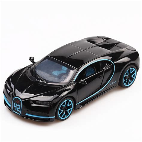High Quality Maisto 132 Scale Bugatti Chiron Diecast Alloy Car Model
