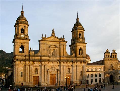 Zu meinen kolumbien reisetipps gehört in bogota vor allem die empfehlung ein apartment mit wie du siehst bietet kolumbien eine reiche vielfalt an sehenswürdigkeiten, die sich aufgrund der größe. Dagmar Kluthe » Blog Archiv » Kolumbien - Gefährlich ...