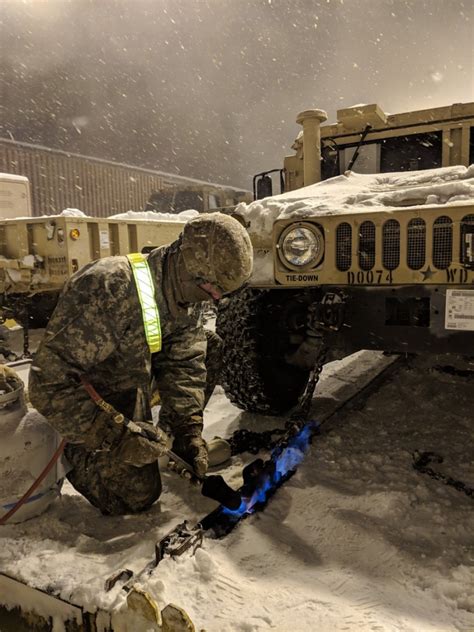 10th Mountain Divisions 1st Brigade Combat Team Conducts Movement