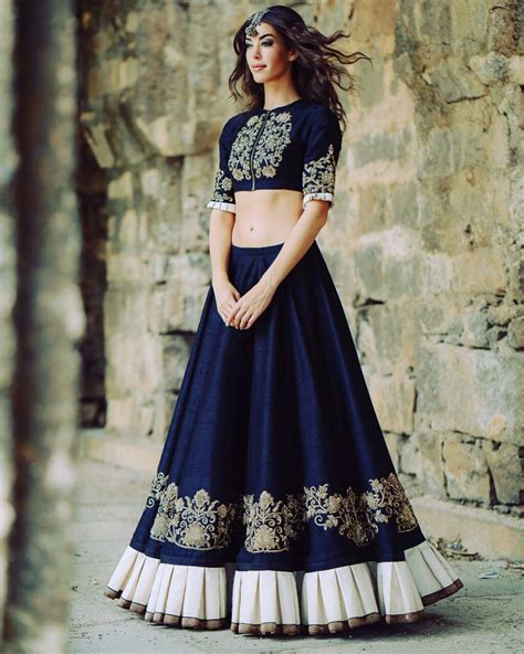 New Crop Top Lehenga Designs For Girls 2022 Sequence