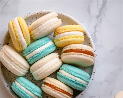 Basic French Macarons With Buttercream Filling Recipe Sidechef